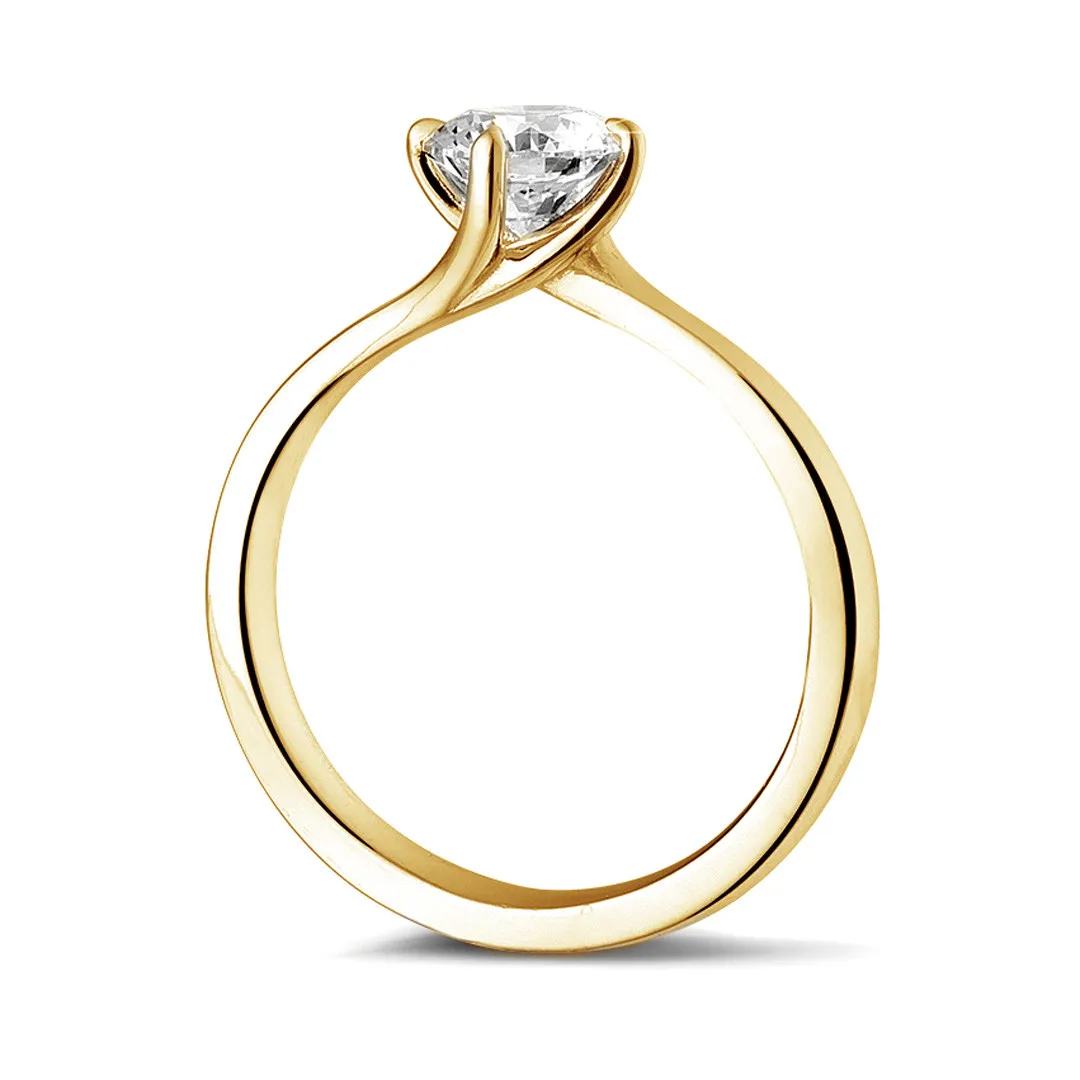 1.00 quilates anillo solitario diamante en oro amarillo 