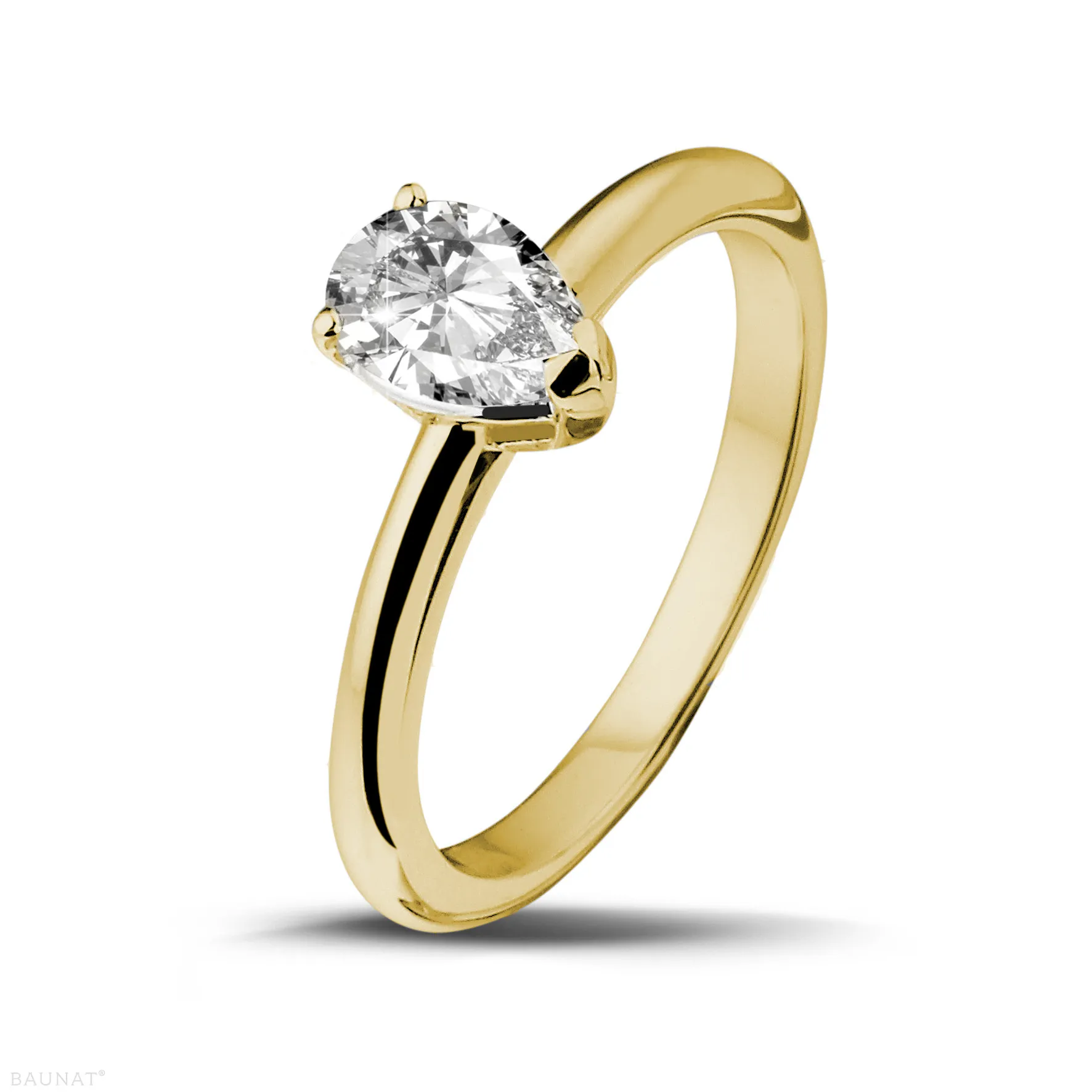 1.00 quilates anillo solitario en oro amarillo con diamante en forma de pera 