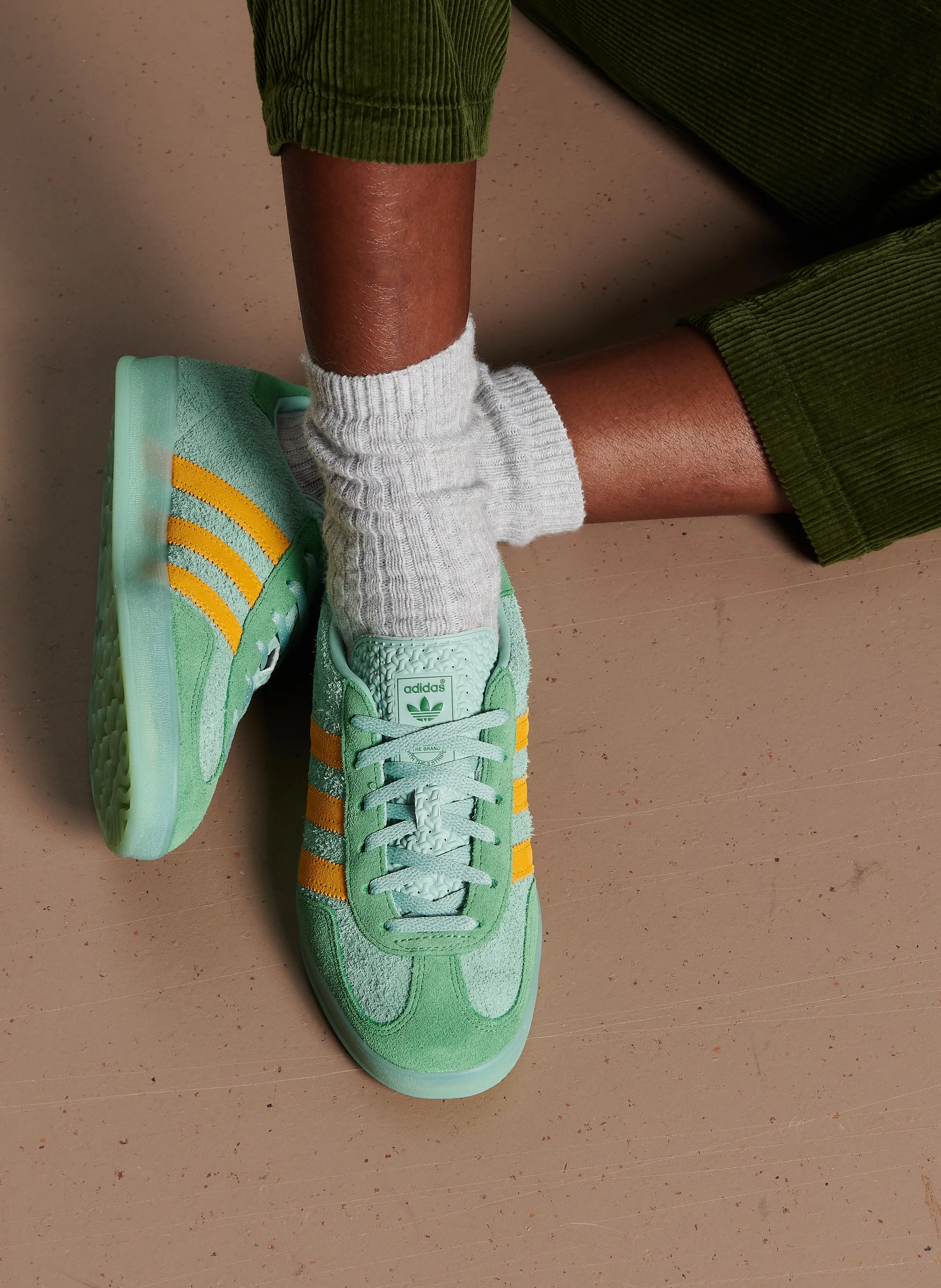 ADIDAS GAZELLE INDOOR W  ADIDAS GAZELLE EN VERDE