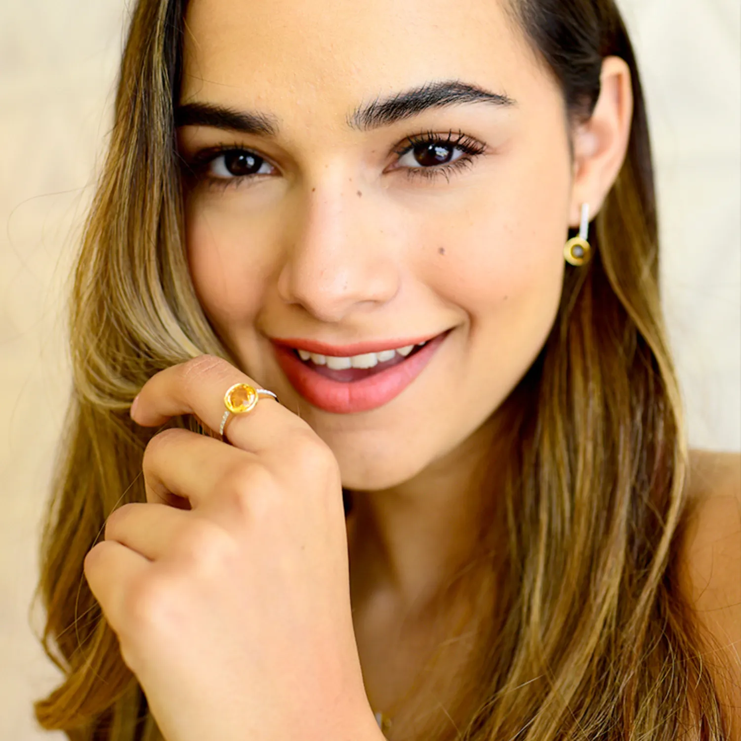 ANILLO  