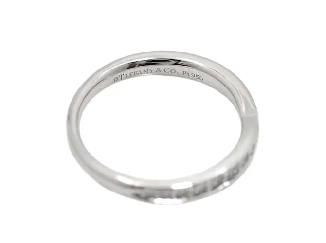 Anillo Harmony en platino de Tiffany & Co. 
