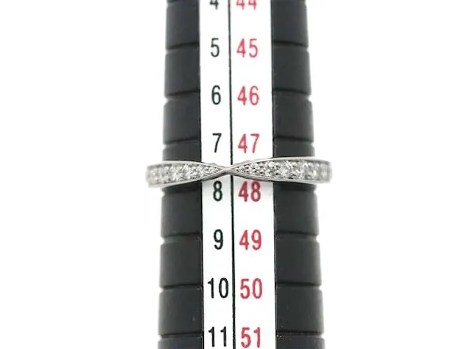 Anillo Harmony en platino de Tiffany & Co. 