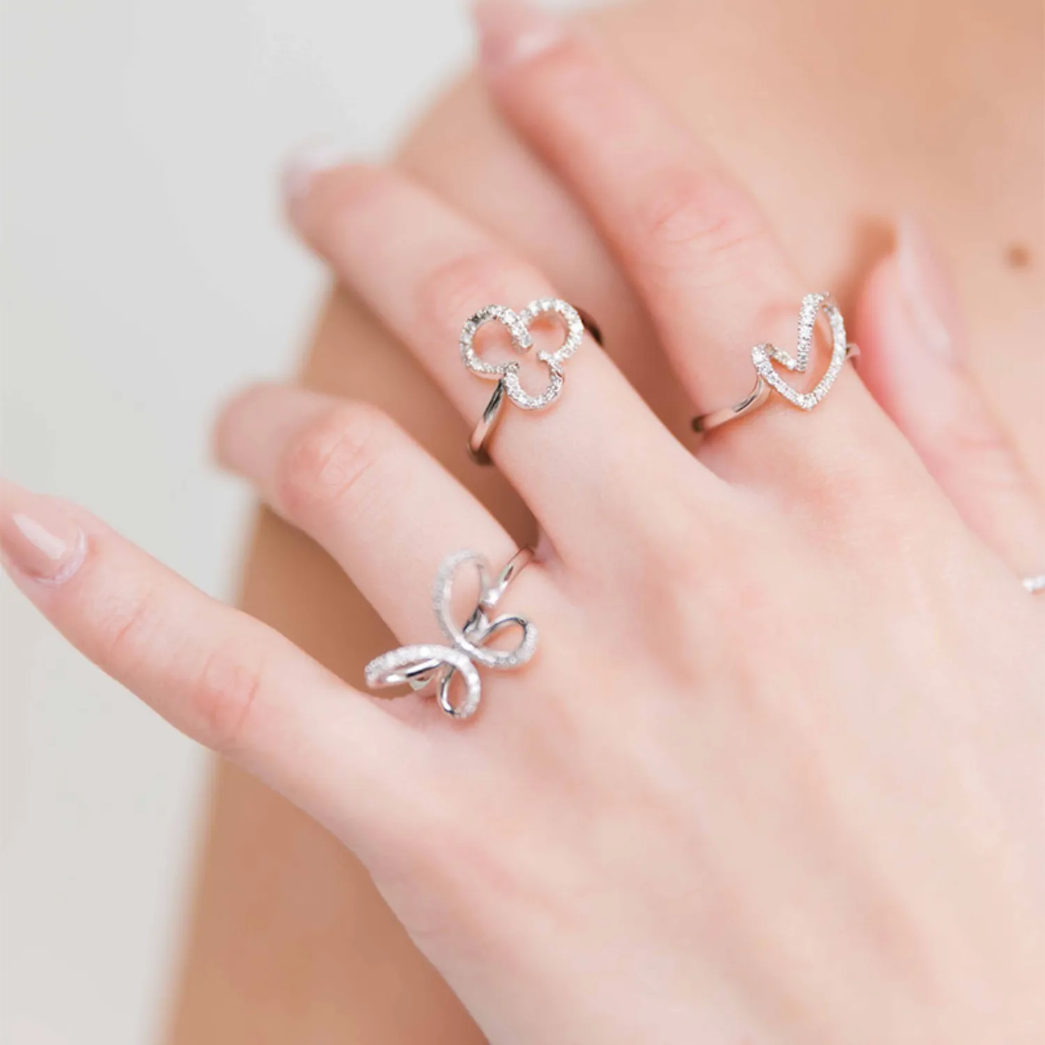 ANILLO LUCE 