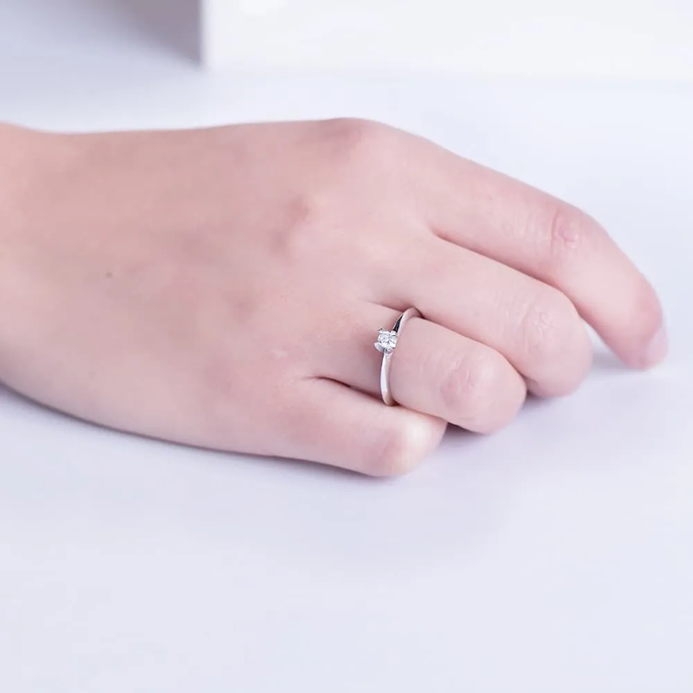 Anillo Oro Blanco Diamante 0,10 Qts