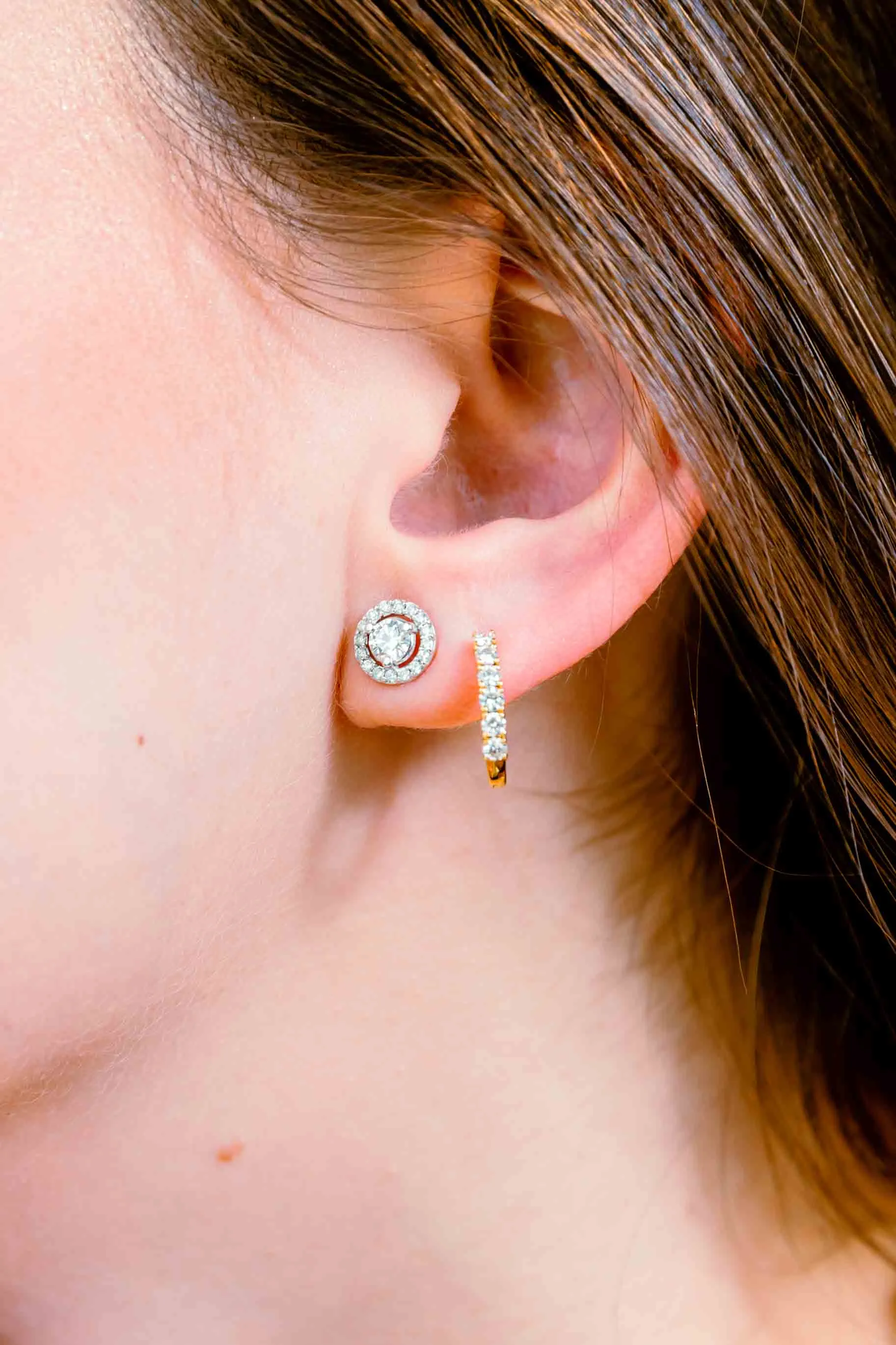 ARETES  