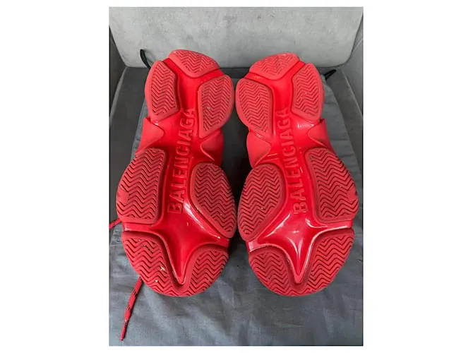 Balenciaga Triple s Roja 
