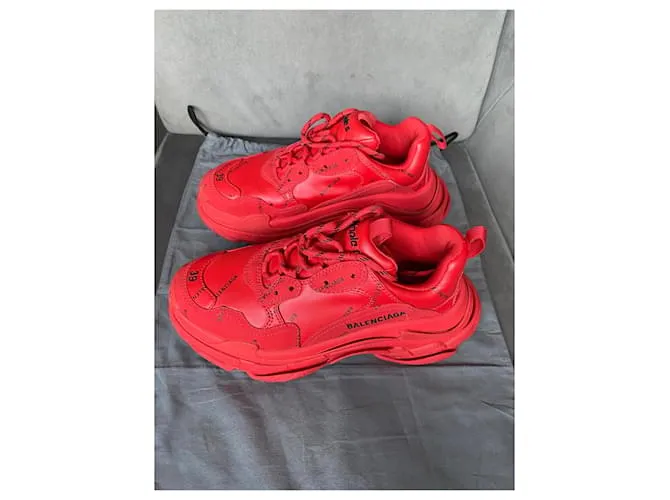 Balenciaga Triple s Roja 