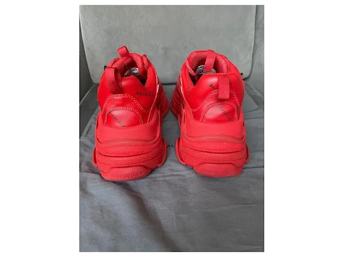 Balenciaga Triple s Roja 