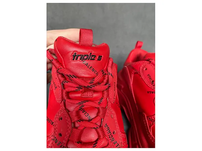 Balenciaga Triple s Roja 