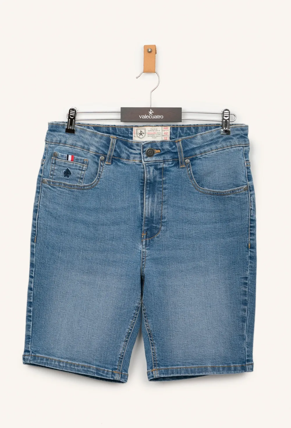Bermuda jeans azul claro