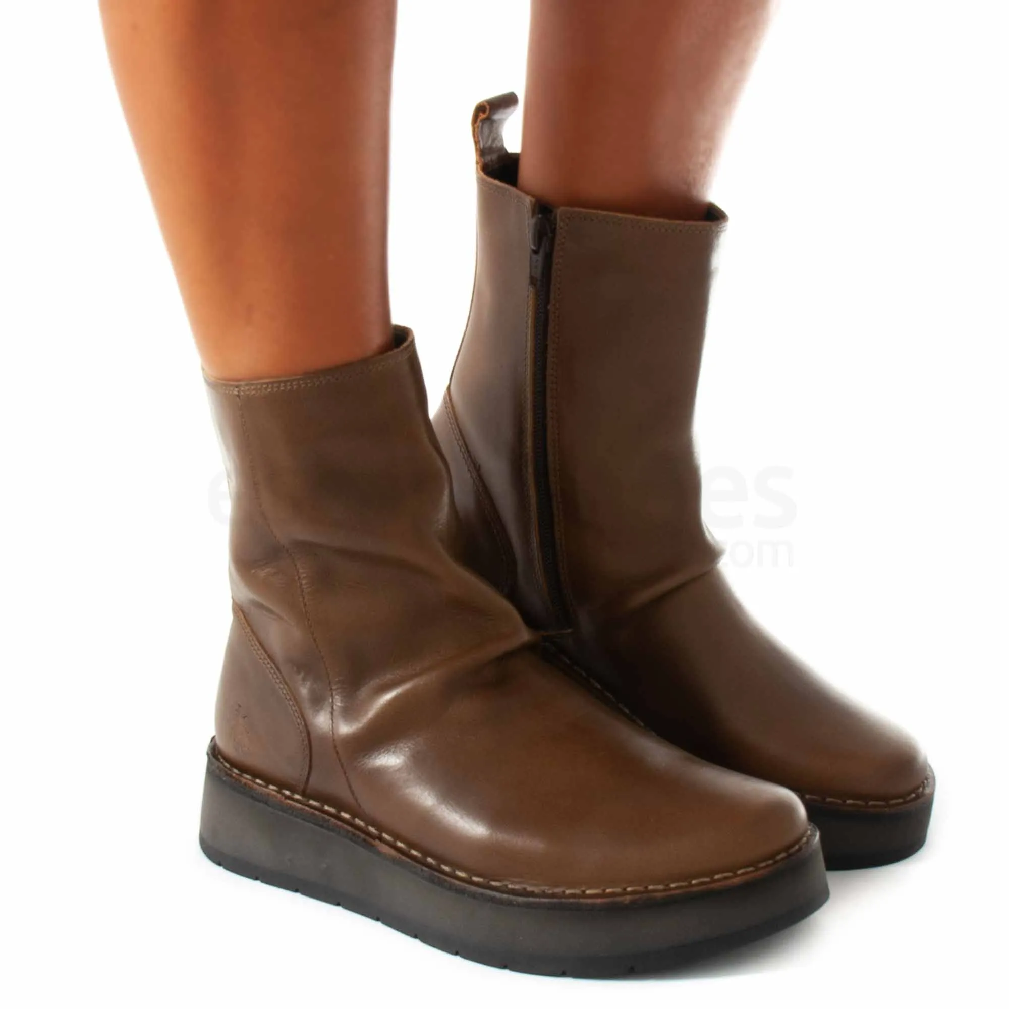 Botas FLY LONDON Reno Rug Camel P211053002