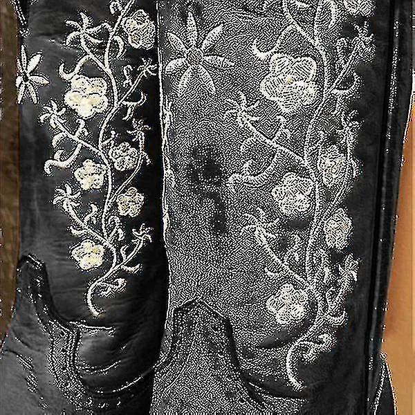 Botas vaqueras de mujer Clásica western bordada pantorrilla ancha dedo del pie botas vaqueras cuadradas Botas vaqueras modernas 
