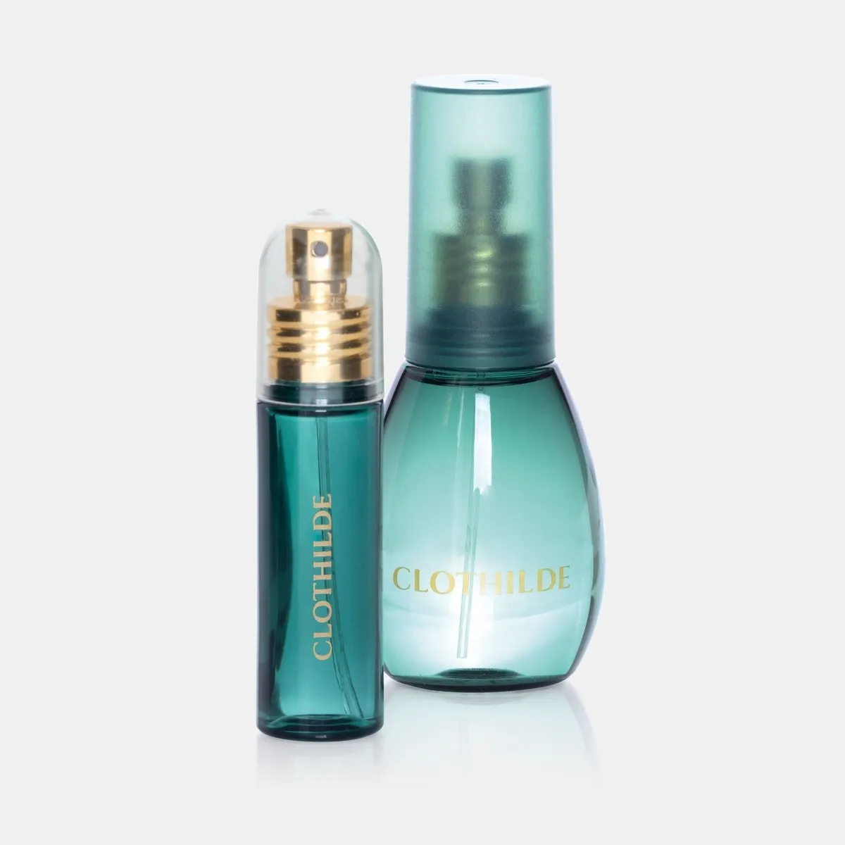 CLOTHILDE  RECUERDA A CHLOE (MUJER)