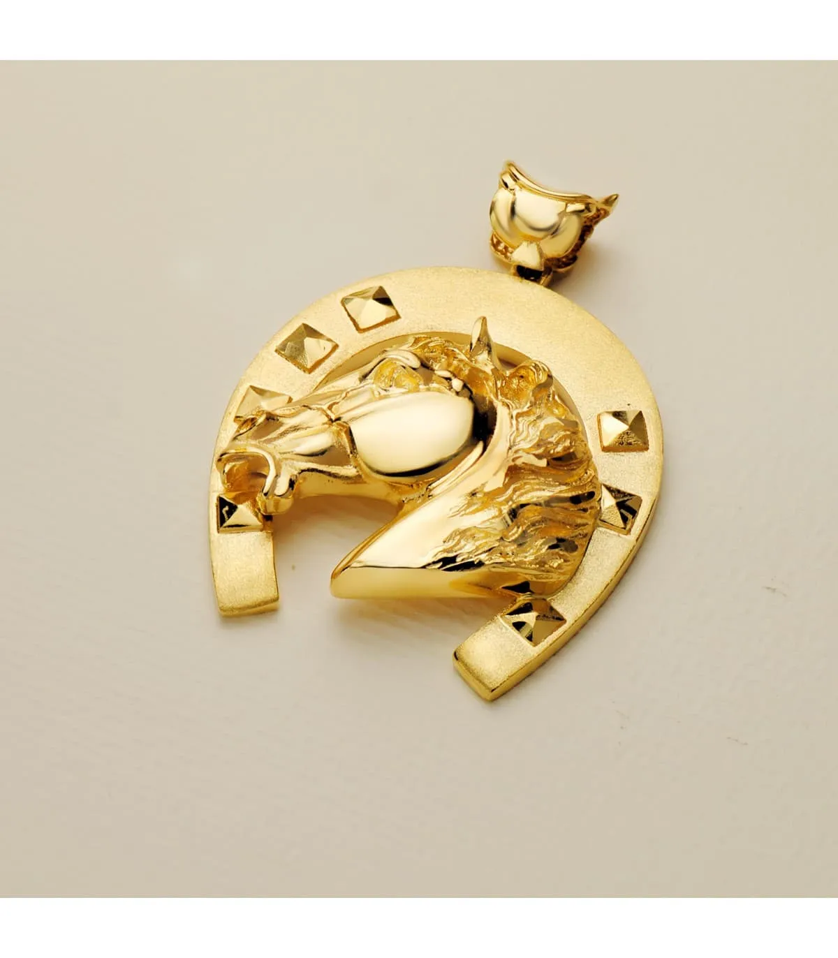 Colgante Herradura y Caballo Oro 18 K 50 mm