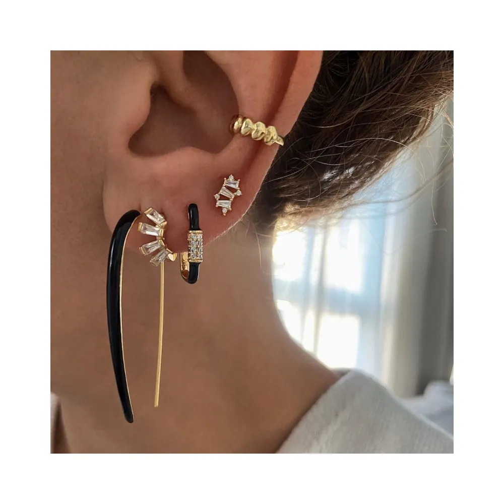Ear Cuff Mini Hearts Oro