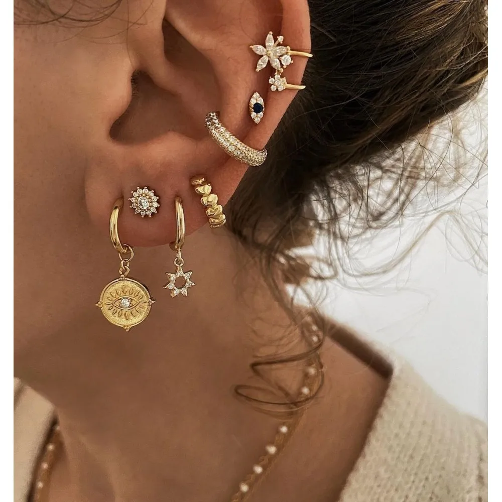 Ear Cuff Mini Hearts Oro