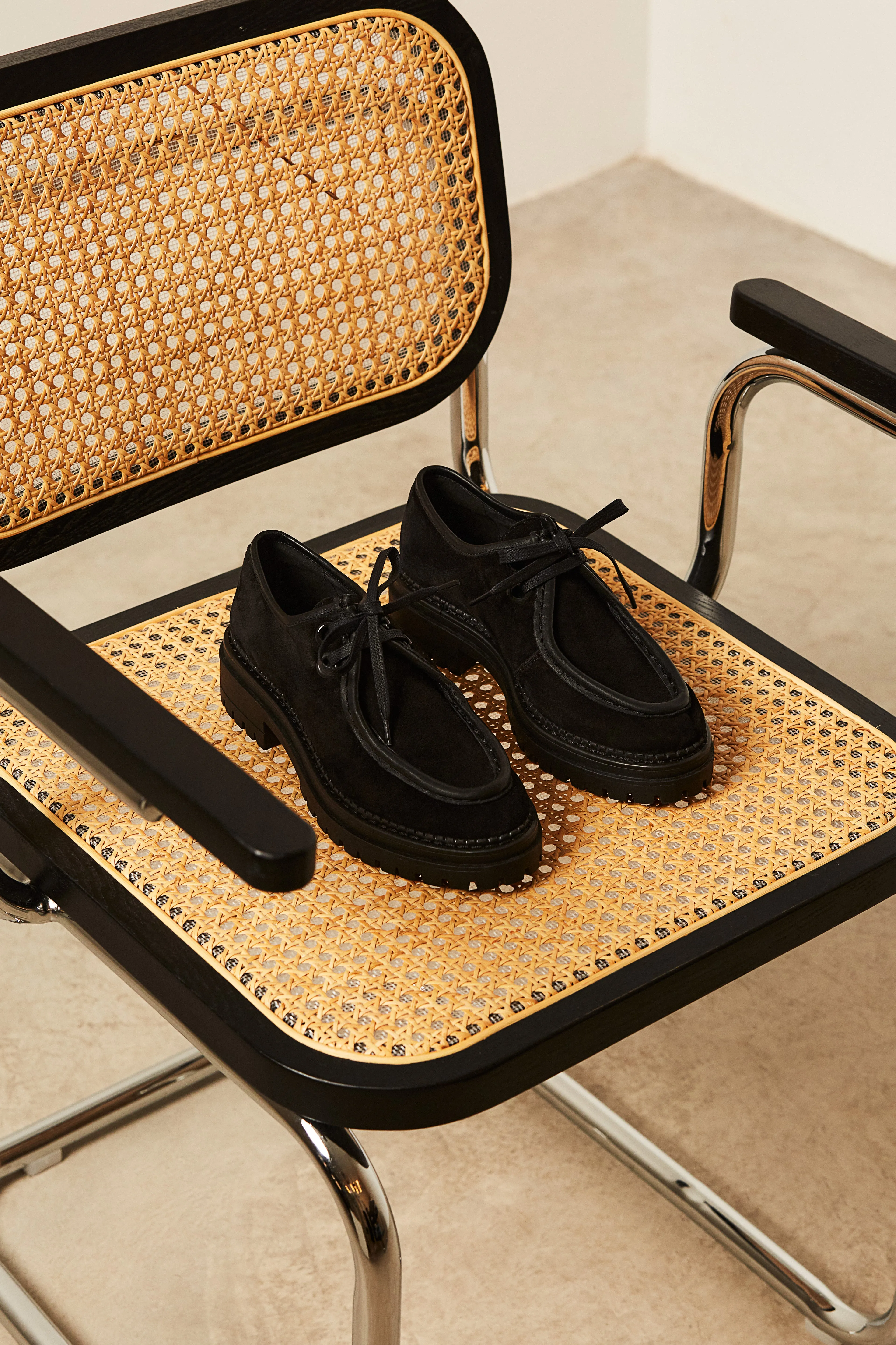 ODDA BLACK