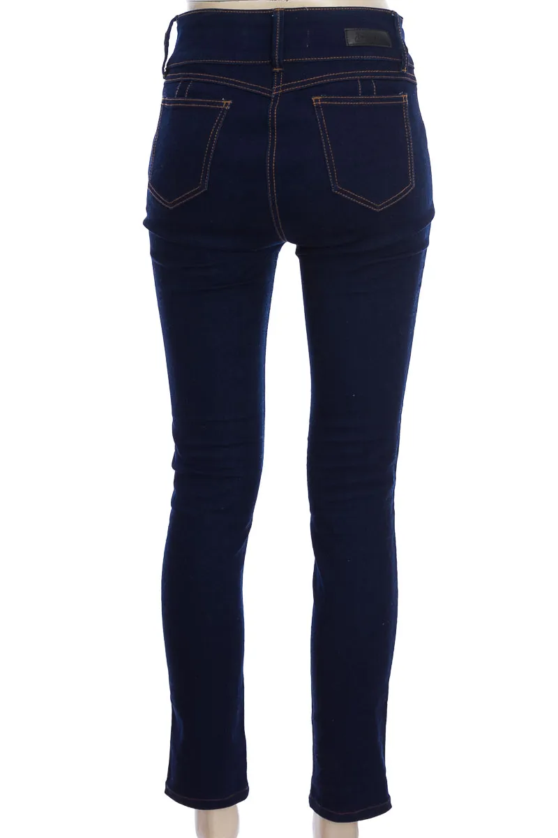 PANTALóN COLOR AZUL  JEANS WEAR