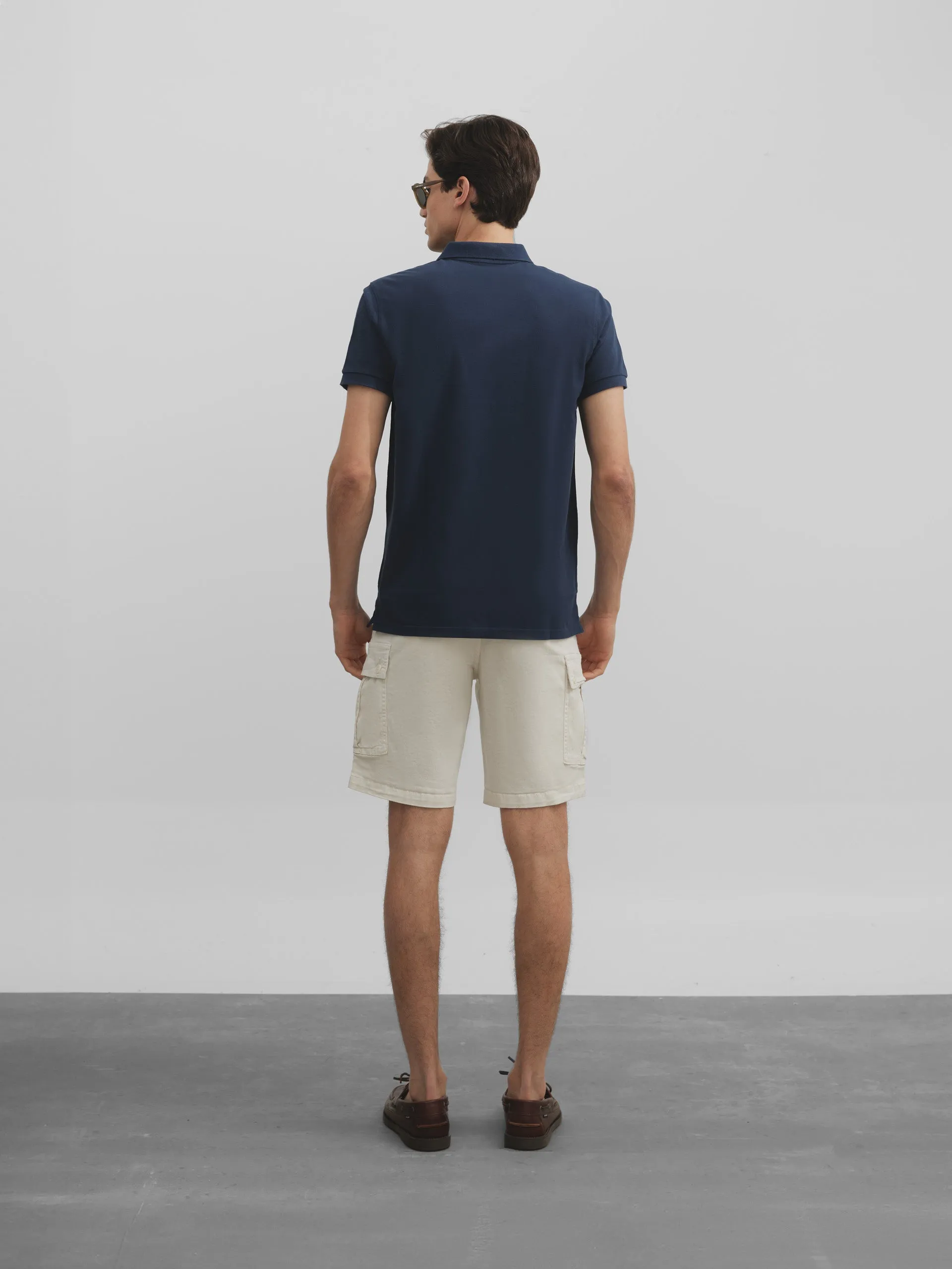 Polo clasico logo azul marino