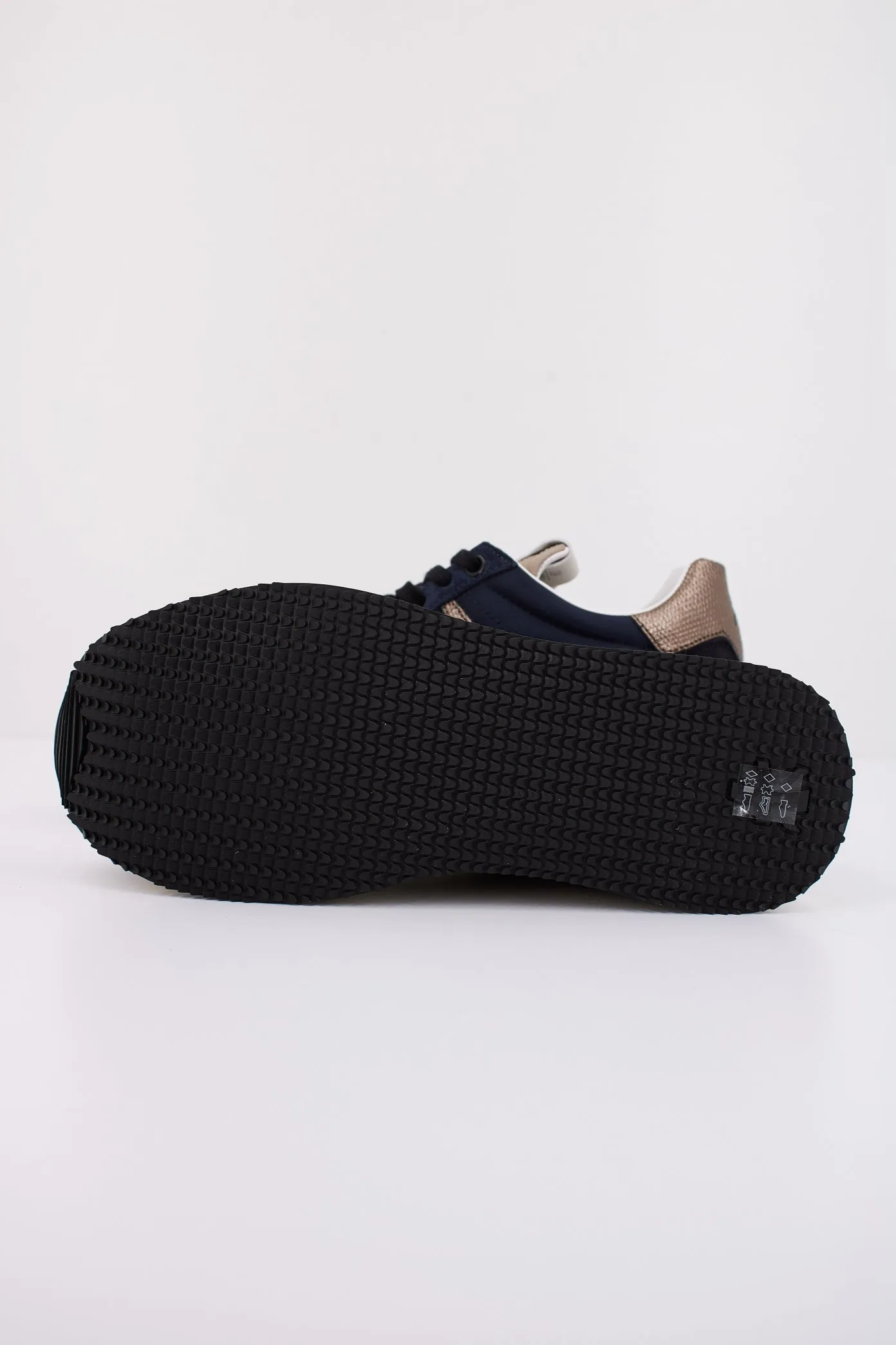 PREMIATA CONNY 6981