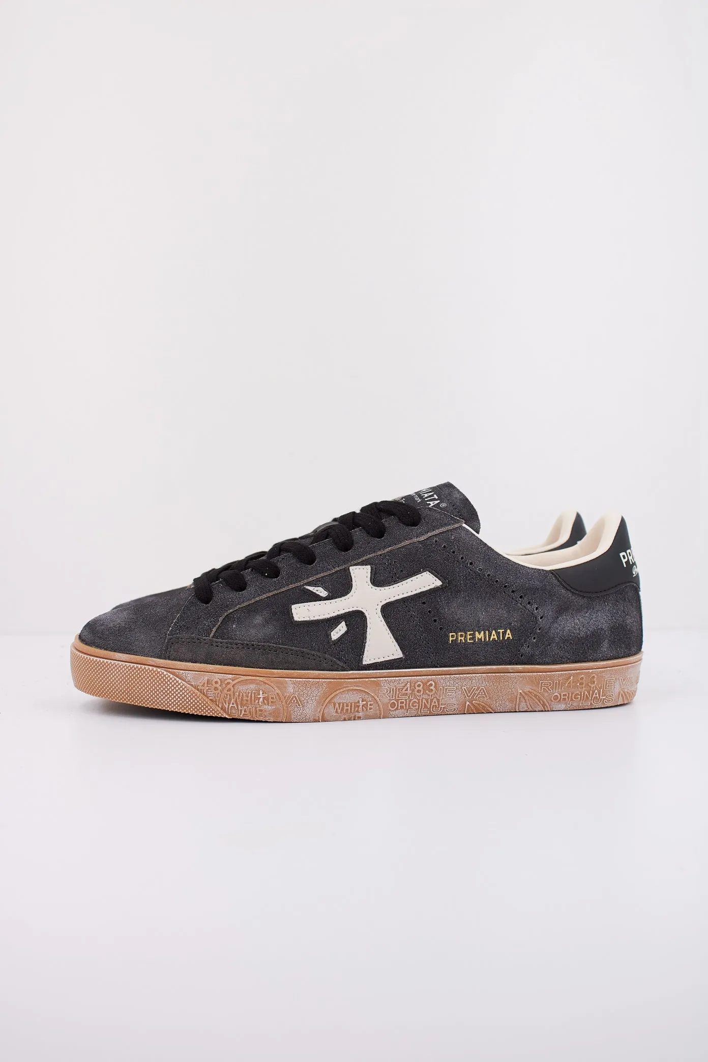 PREMIATA STEVEN 6972