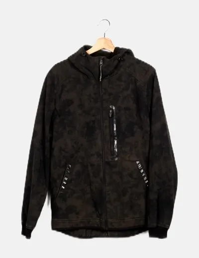 Pull&Bear Abrigo negro estampado combinado