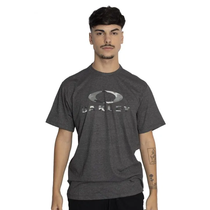 Remera Oakley Camo