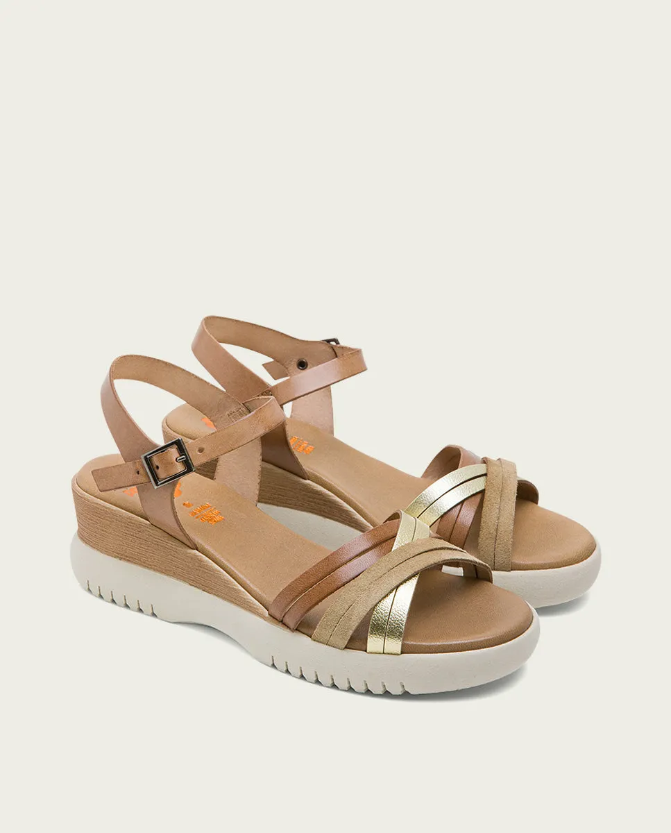 SANDALIA CUÑA PIEL TAUPE PLATINO ELA