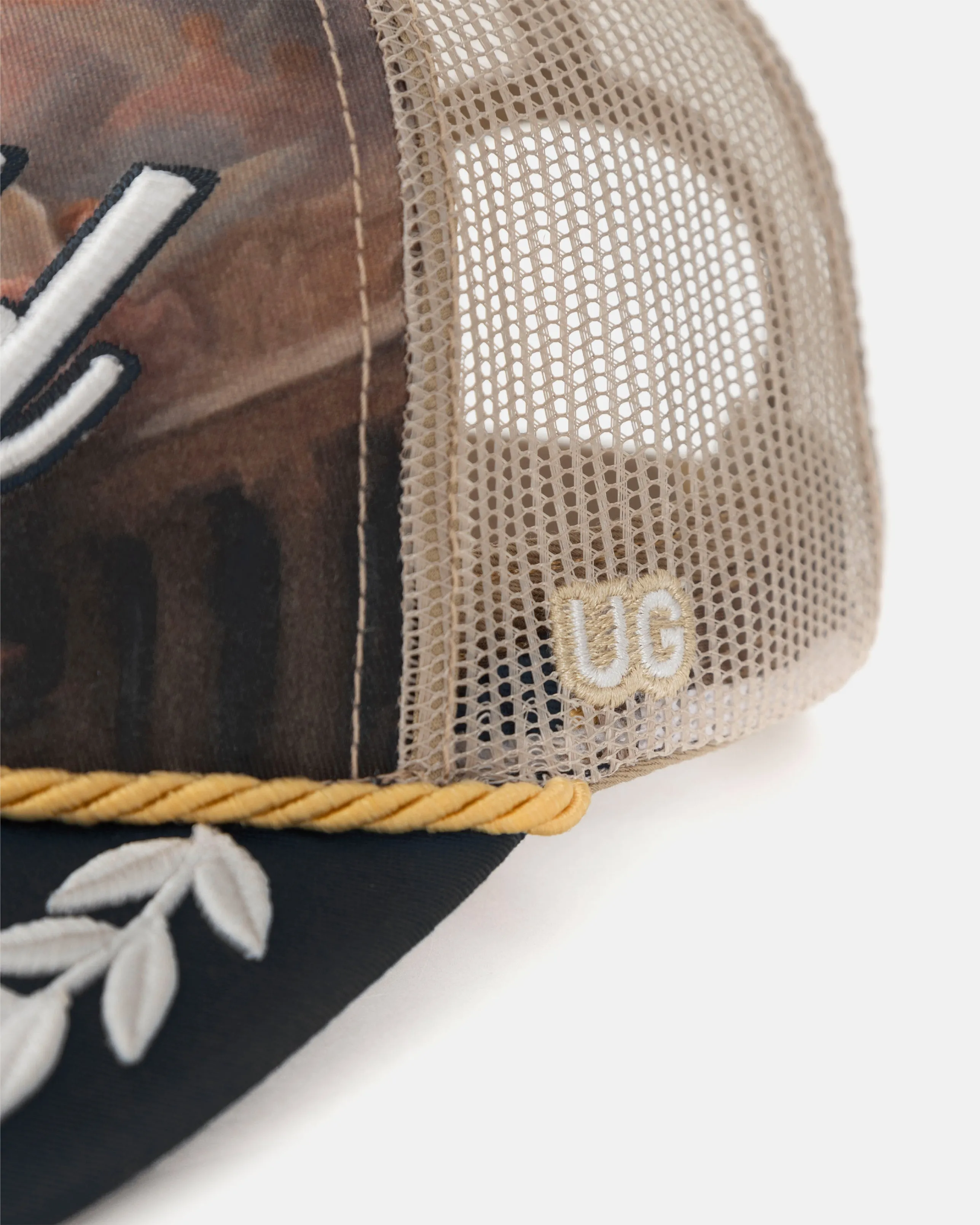 Special Edition Divinity Trucker Cap Black/Cream