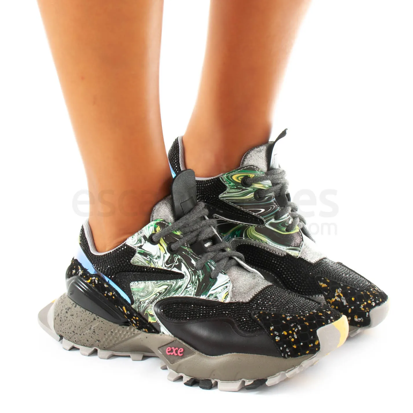 TENIS EXE PRETOS 1348