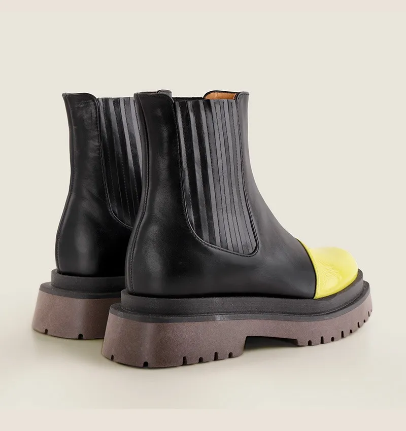 ZACHI BLACK