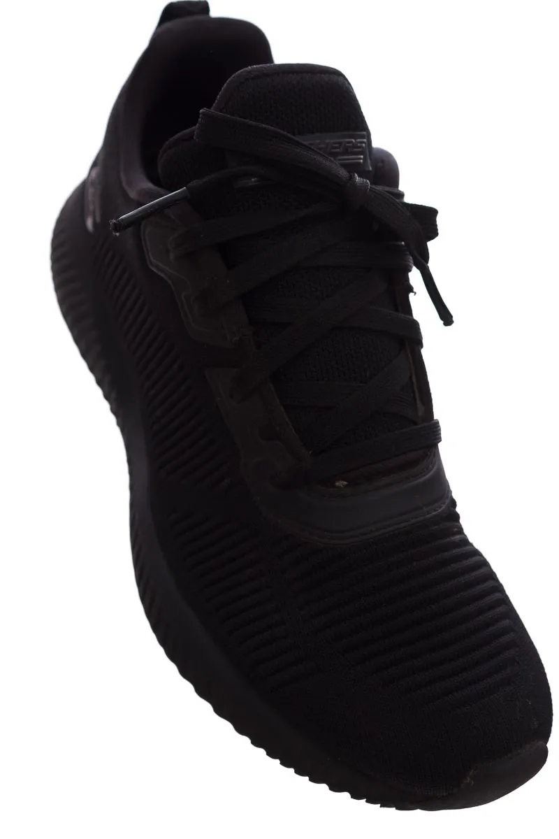 ZAPATOS COLOR NEGRO  SKECHERS